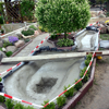 Die unteren Ebenen wurden zusätzlich mit Beton ausgekleidet, damit der Hund reinspringen kann und dabei nicht die Teichfolie beschädigt.