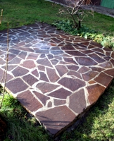 Natursteinterasse